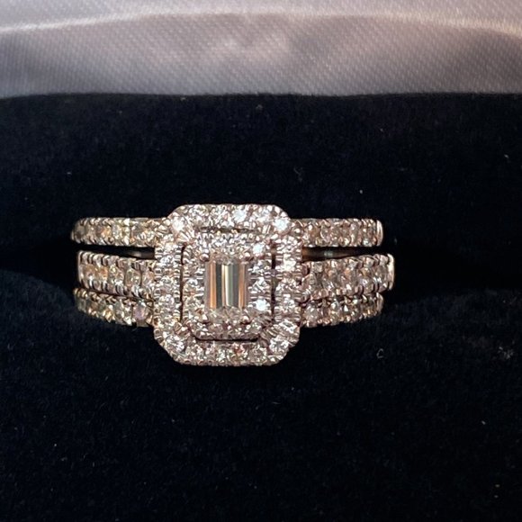 Engagement ring with enhancer. - Picture 4 of 5